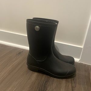 UGG Women’s Sienna Matte Rain Boot
